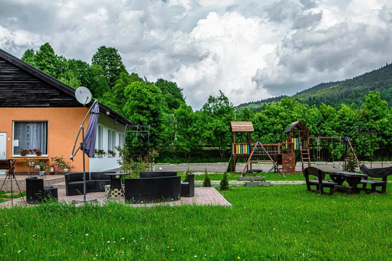 Pensiunea Arc Bucovina فاما المظهر الخارجي الصورة