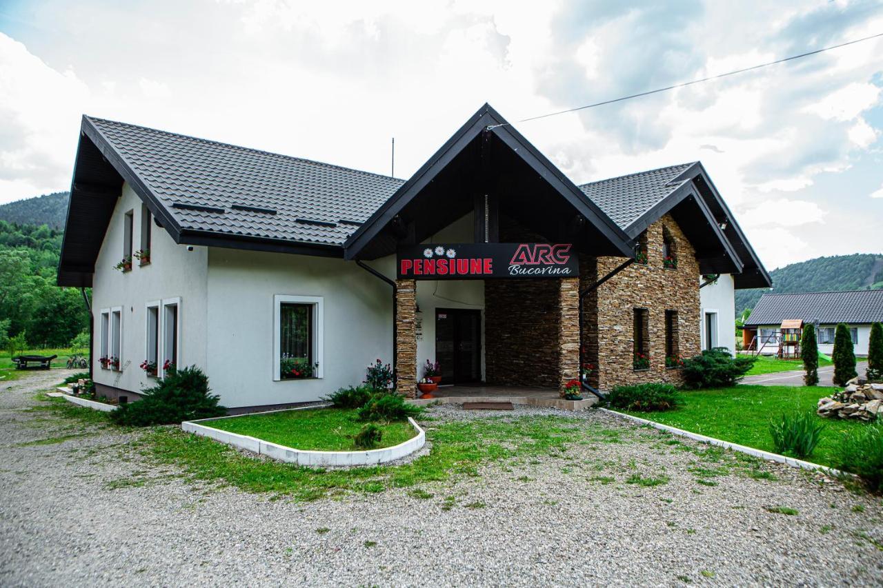 Pensiunea Arc Bucovina فاما المظهر الخارجي الصورة